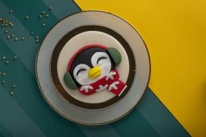 Fruit Cake - Happy Penguin