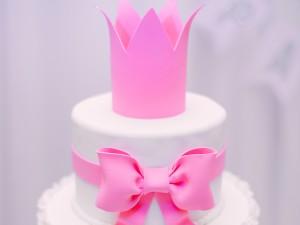 Birthday Cake - Pink Crown